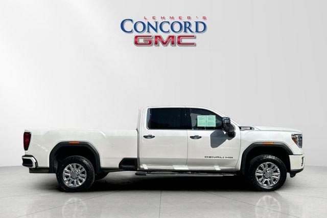 Used 2022 GMC Sierra 3500 Denali w/ Denali Ultimate Package AWD/4WD image 3