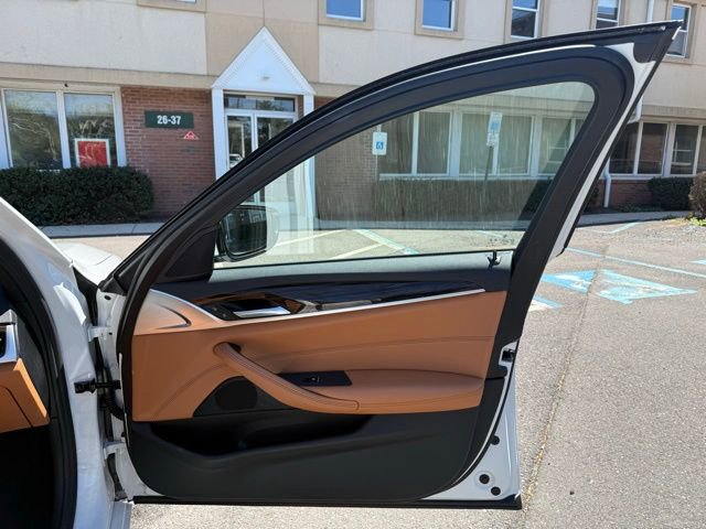 Used 2022 BMW 530i xDrive w/ Convenience Package image 31