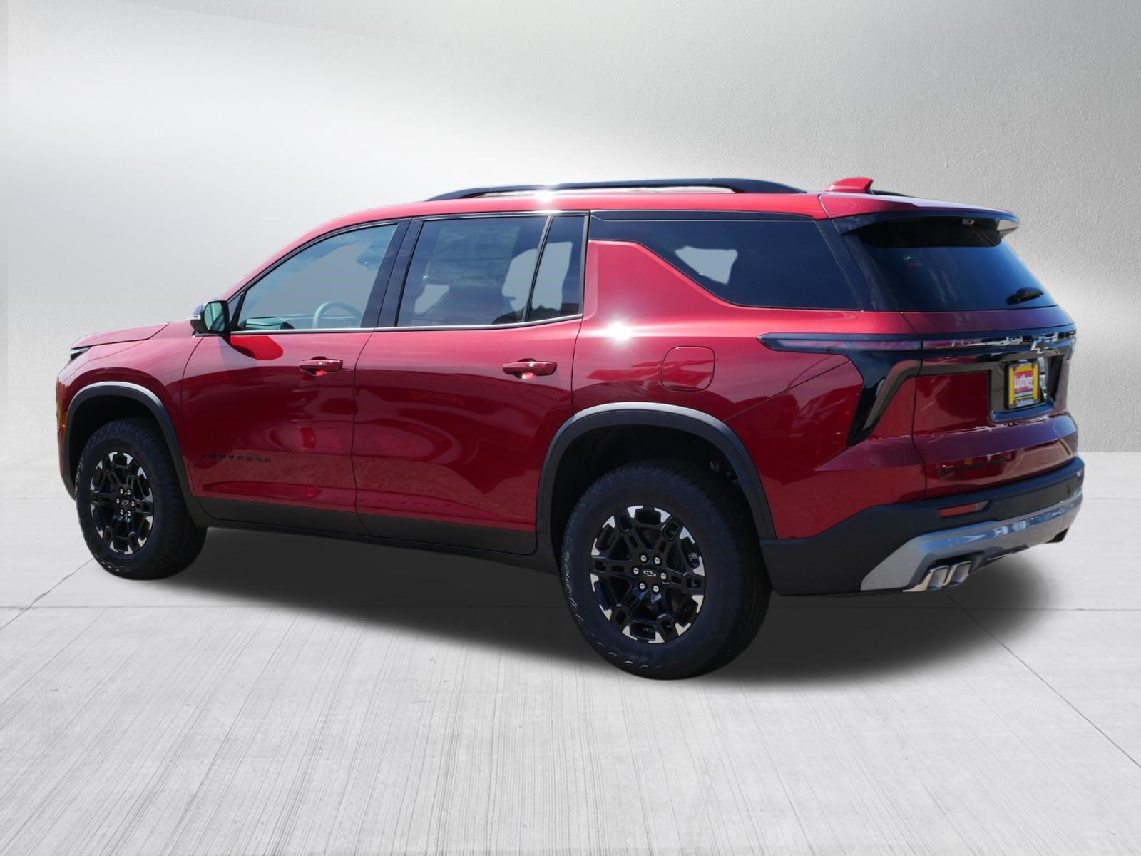 New 2027 Chevrolet Traverse Z71 w/ Driver Confidence Package AWD/4WD image 2