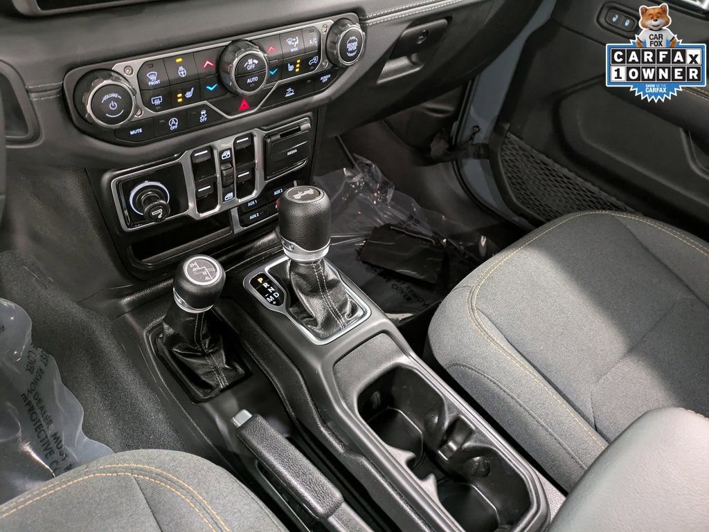 Used 2024 Jeep Wrangler Sahara image 14