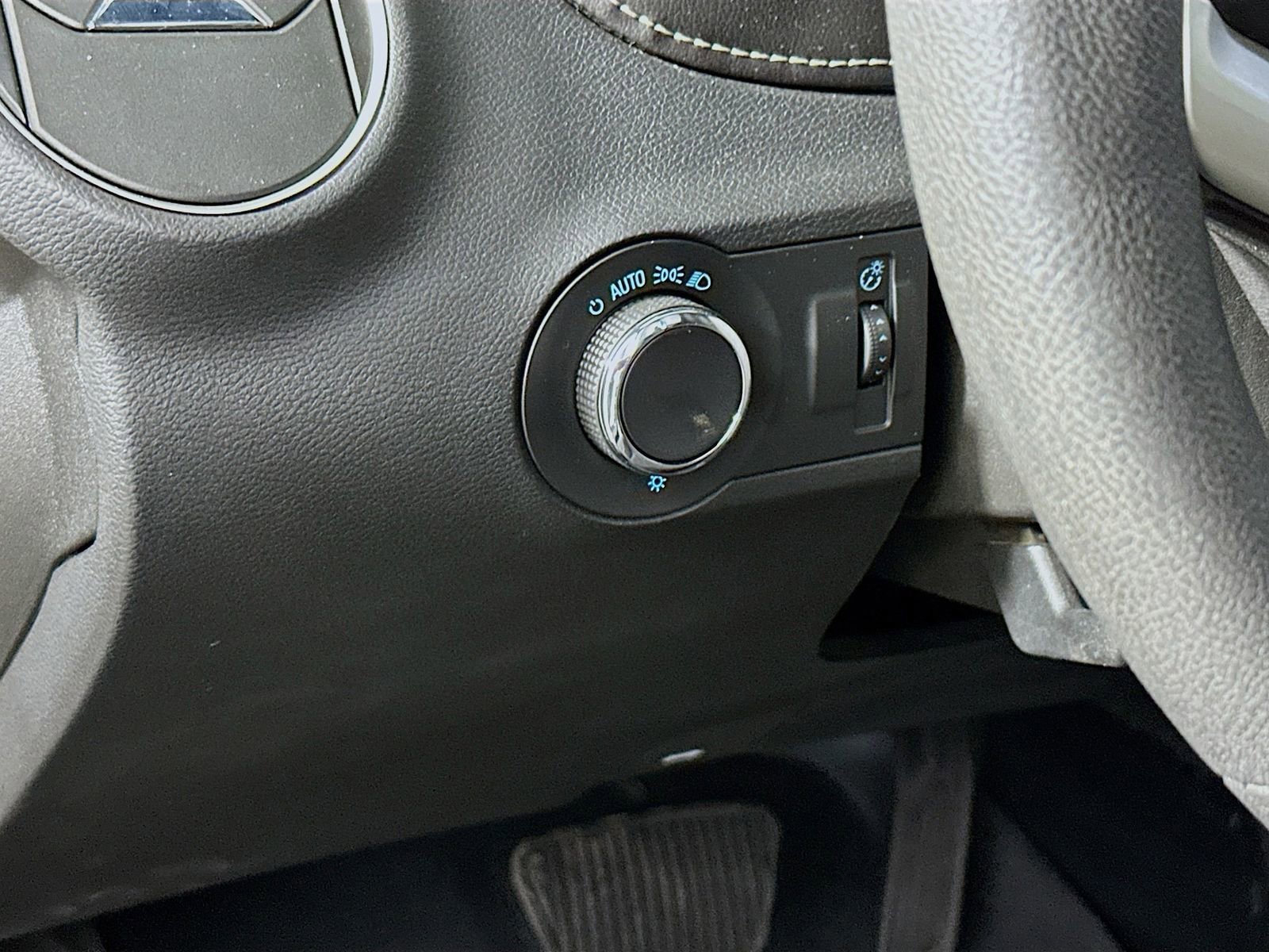 Used 2014 Chevrolet Camaro LS image 14