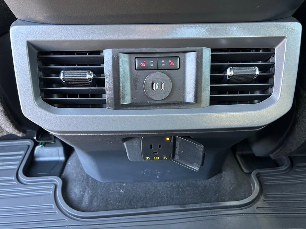 New 2026 Ford F350 Lariat w/ Lariat Premium Package image 12