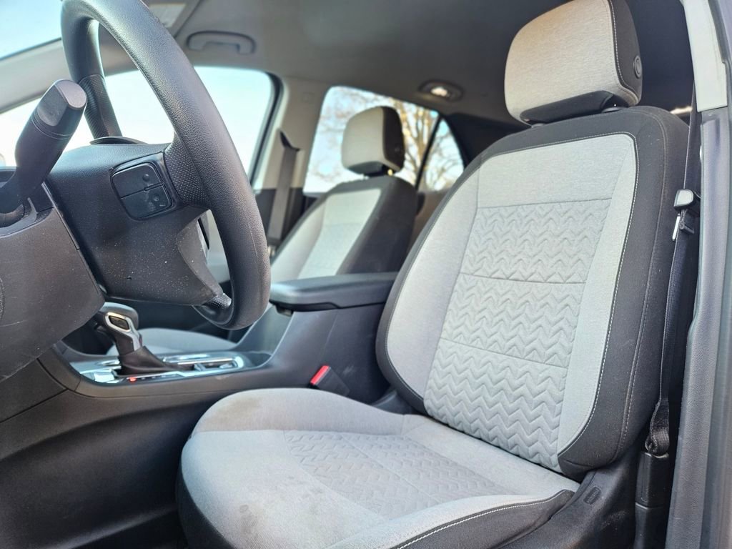 Used 2022 Chevrolet Equinox LT image 21