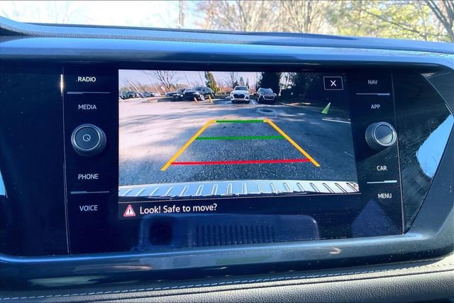 Used 2023 Volkswagen Taos SEL image 28