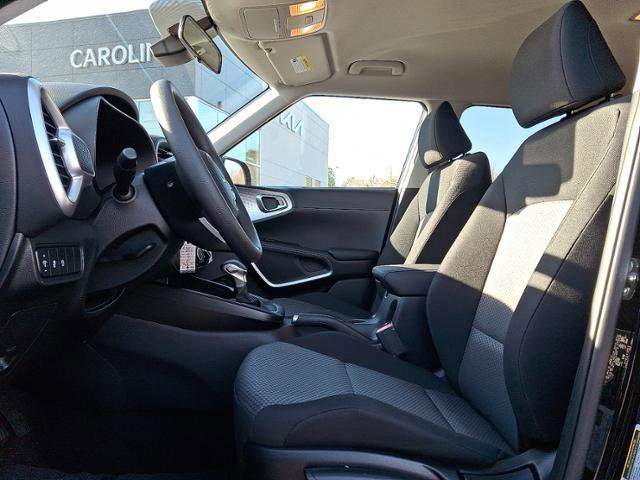 New 2025 Kia Soul LX image 6