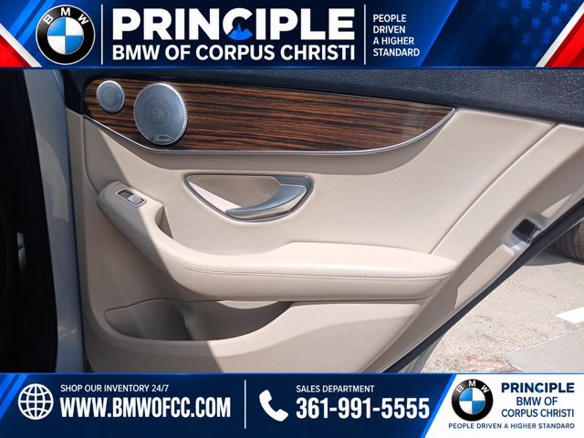 Used 2020 Mercedes-Benz C 300 Sedan image 11