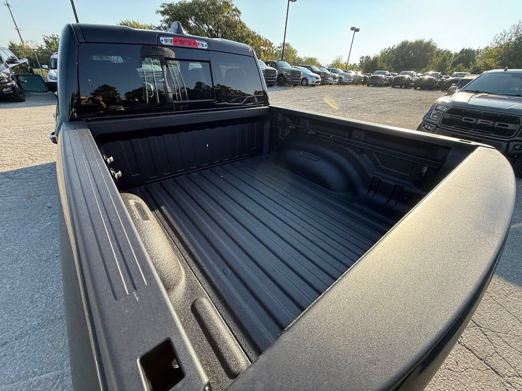 New 2027 RAM 1500 Laramie w/ Night Edition AWD/4WD image 8