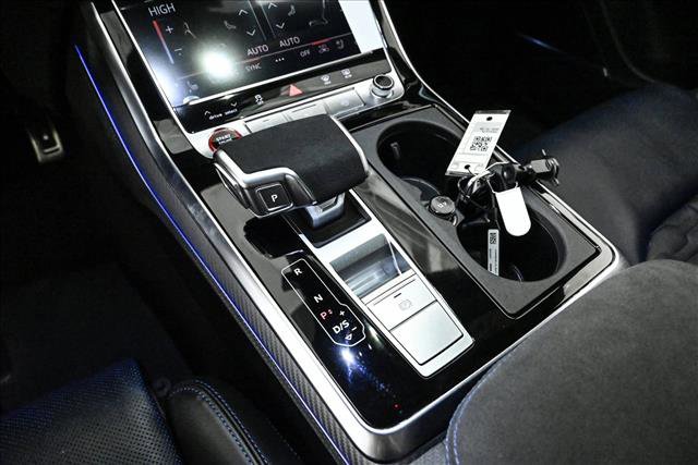 New 2026 Audi RS Q8 performance image 12