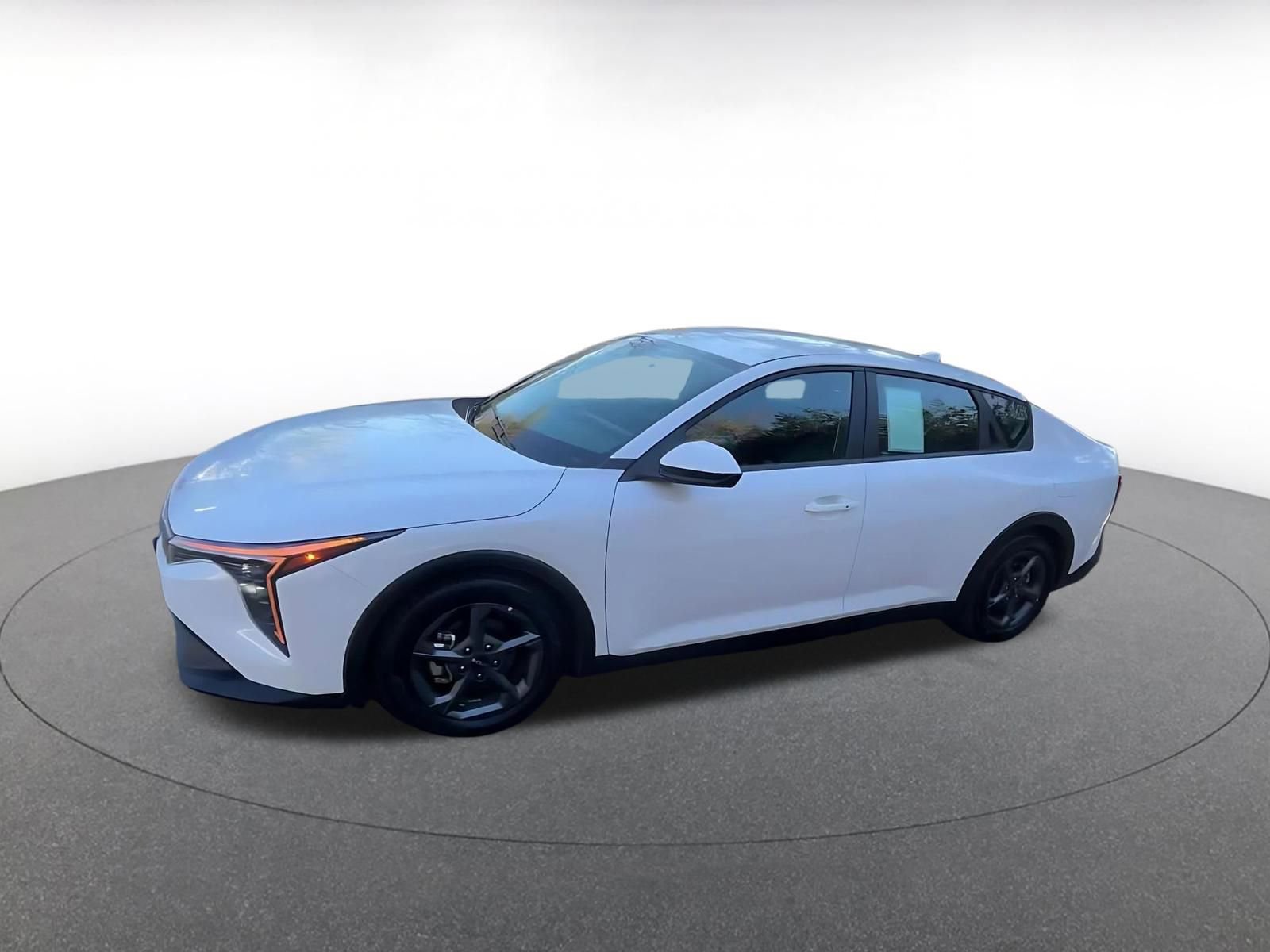 Used 2025 Kia K4 FWD image 7