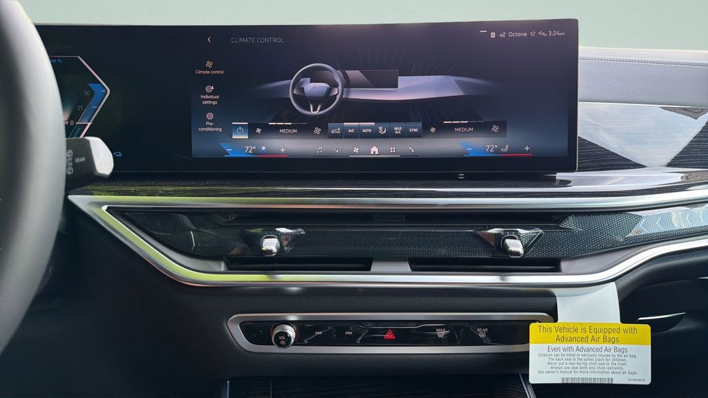 New 2026 BMW X5 xDrive50e w/ M Sport Package AWD/4WD image 18