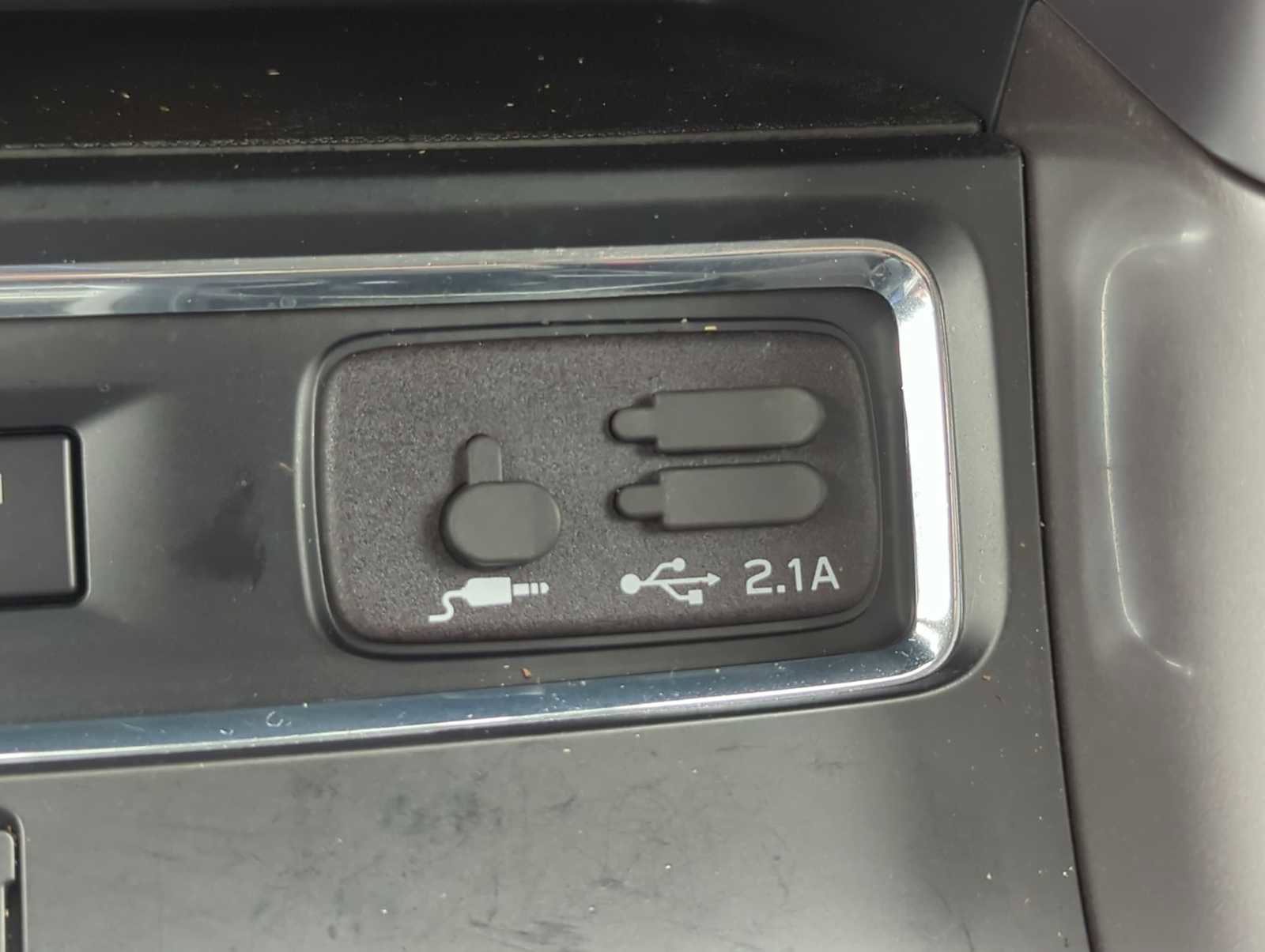 Used 2022 Subaru Ascent Limited w/ Technology Package image 33