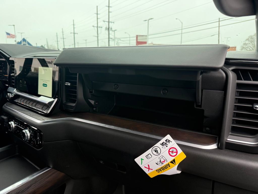 New 2026 GMC Sierra 2500 SLT w/ SLT Premium Package image 25