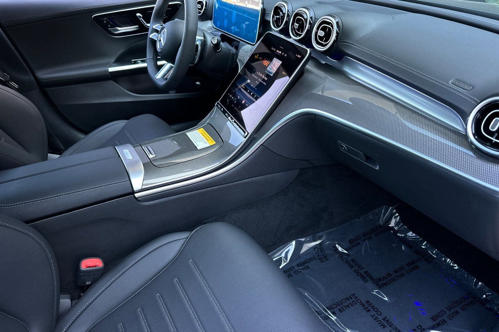 New 2025 Mercedes-Benz C 300 4MATIC Sedan image 9