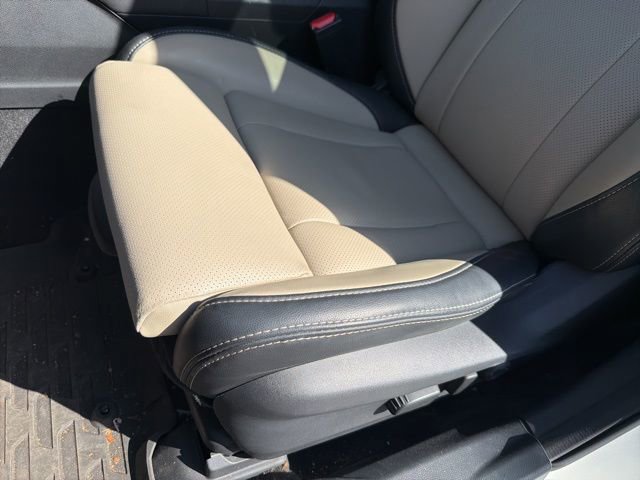 Used 2024 Subaru Outback Limited image 23