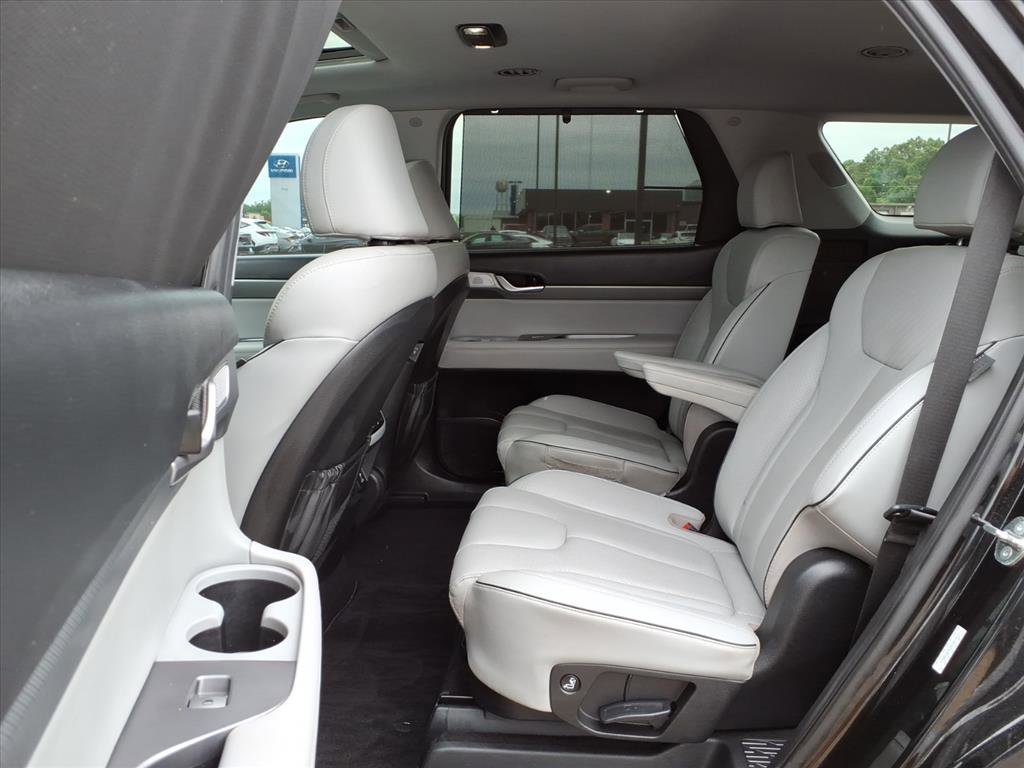 Used 2024 Hyundai Palisade SEL w/ Premium Package AWD/4WD image 12