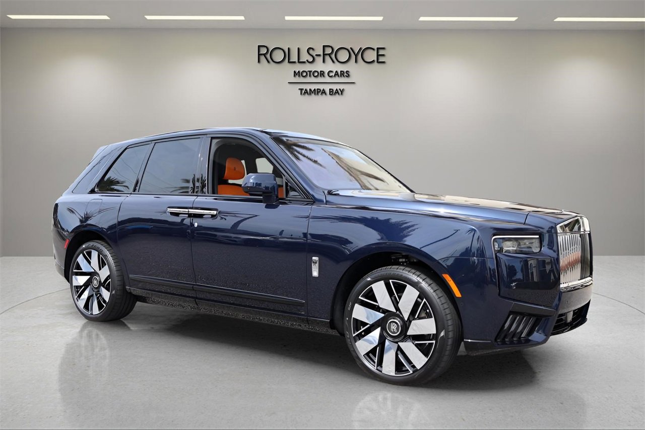 New 2025 Rolls-Royce Cullinan image 7