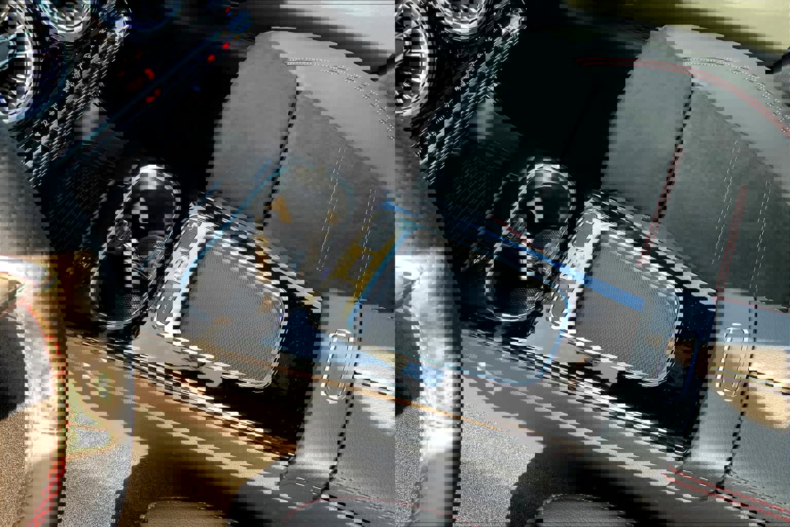 Certified 2025 Mercedes-Benz CLA 250 4MATIC image 7