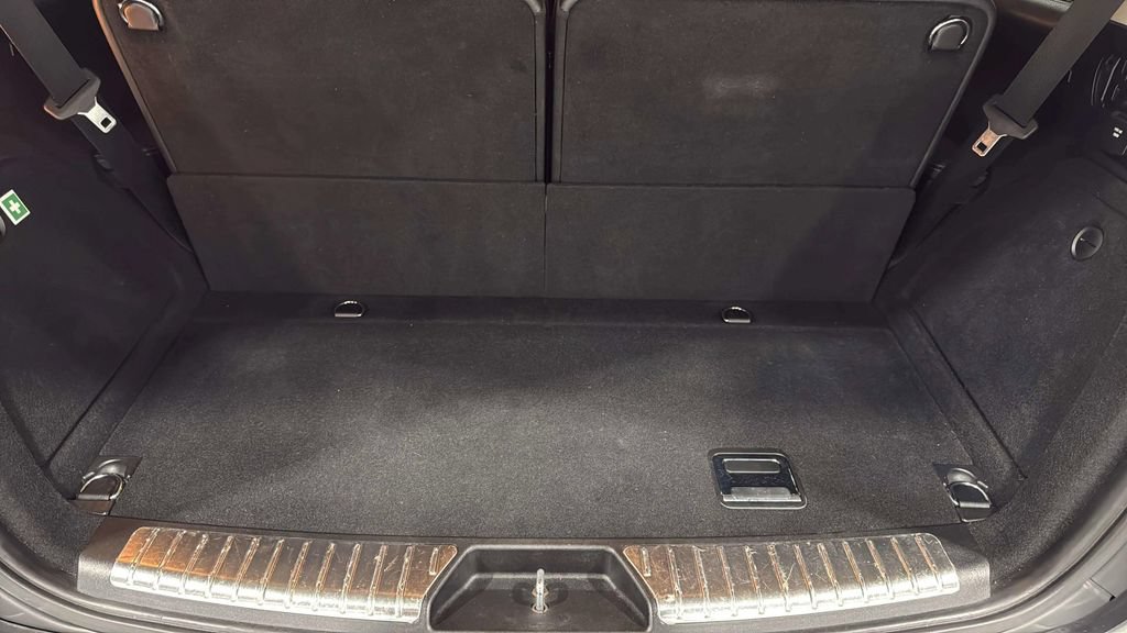 Used 2012 Mercedes-Benz GL 320 BlueTEC 4MATIC image 7