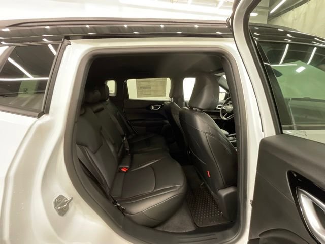New 2026 Jeep Compass Trailhawk AWD/4WD image 25