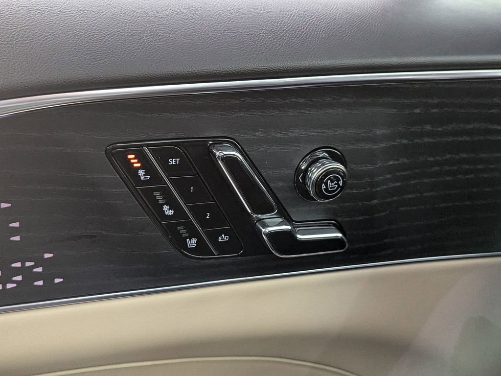 Used 2024 Cadillac Lyriq Sport w/ Nappa Leather Package AWD/4WD image 29