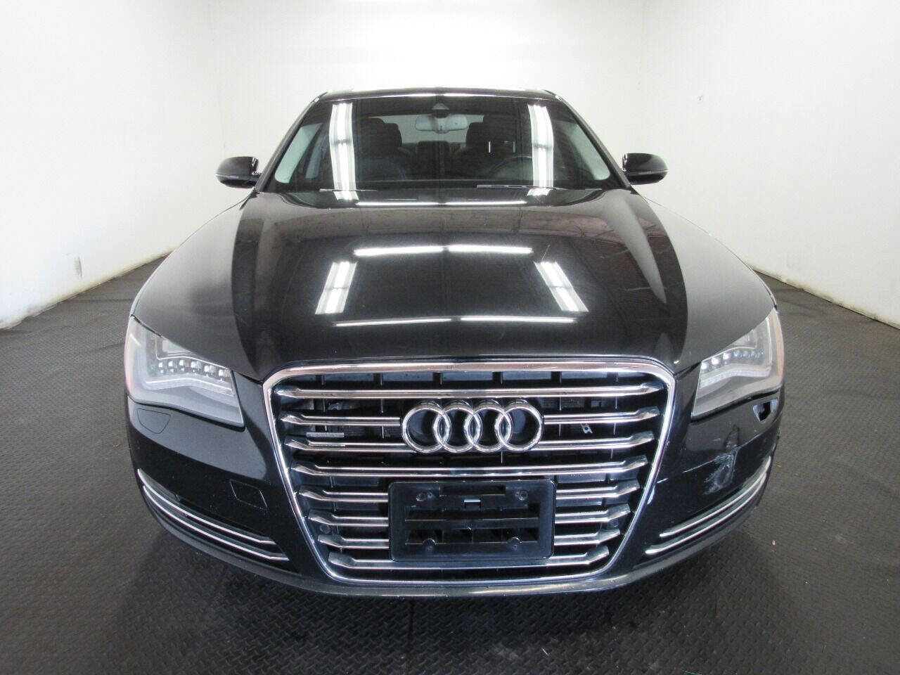 Used 2012 Audi A8 4.2 image 2