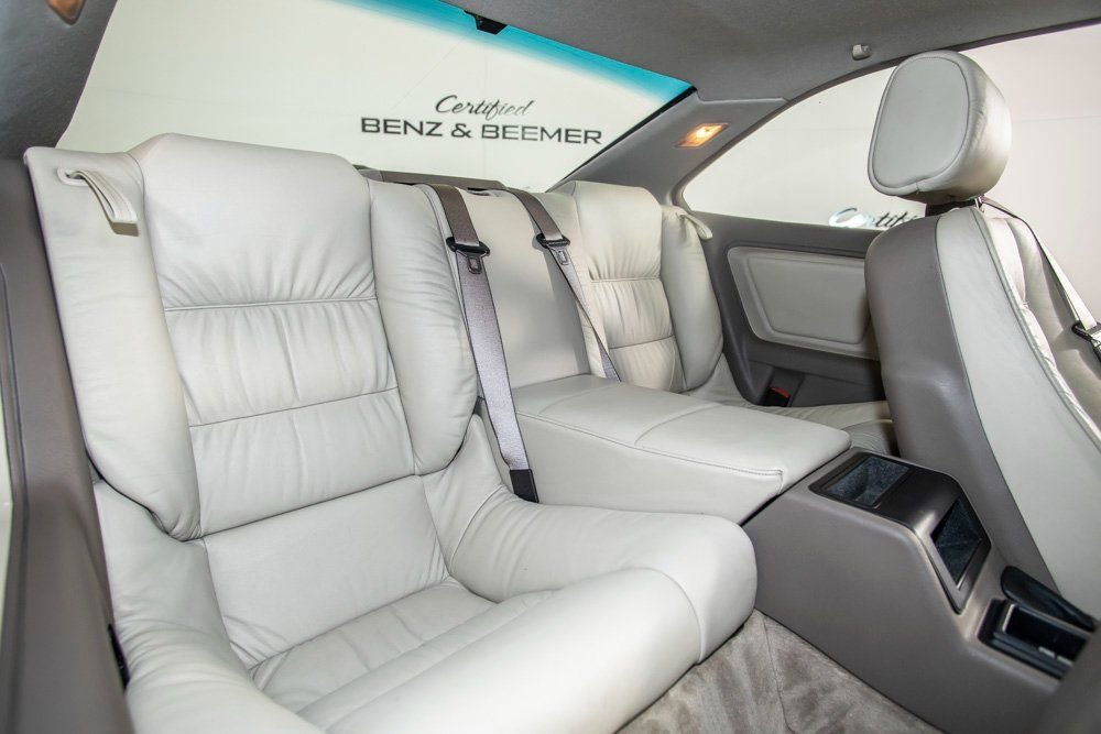 Used 1993 BMW 850Ci image 14