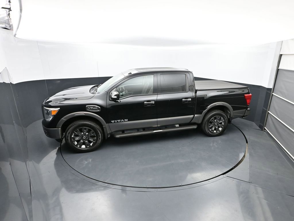 Used 2017 Nissan Titan Platinum Reserve AWD/4WD image 26