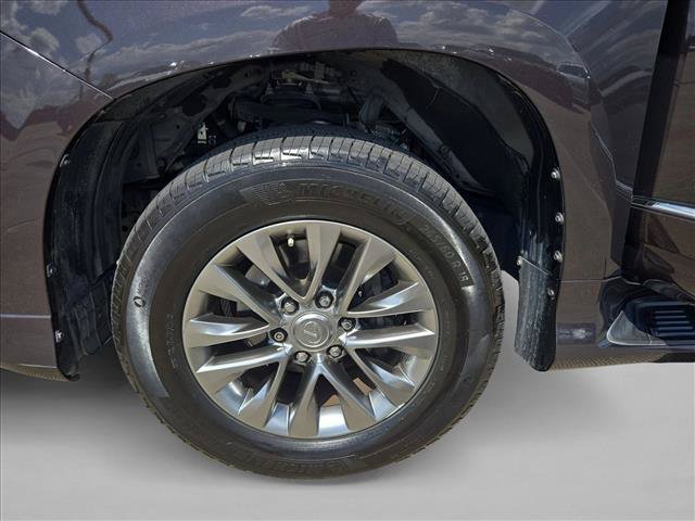 Used 2018 Lexus GX 460 AWD/4WD image 20