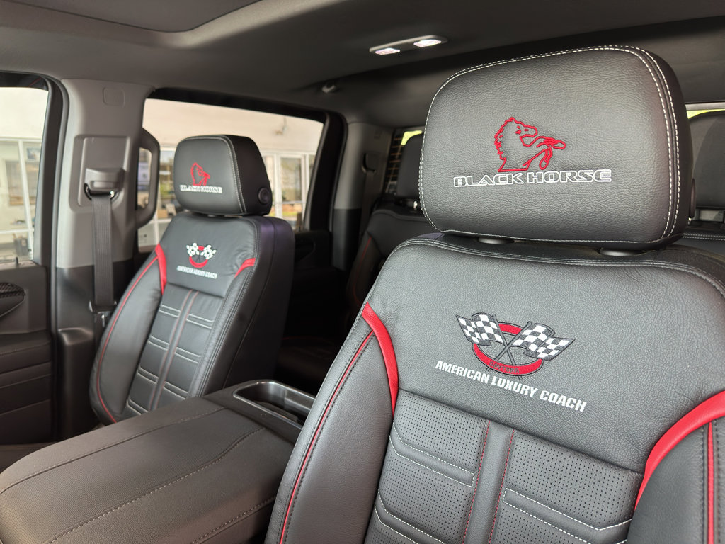 New 2025 Chevrolet Silverado 2500 LTZ w/ LTZ Premium Package AWD/4WD image 5