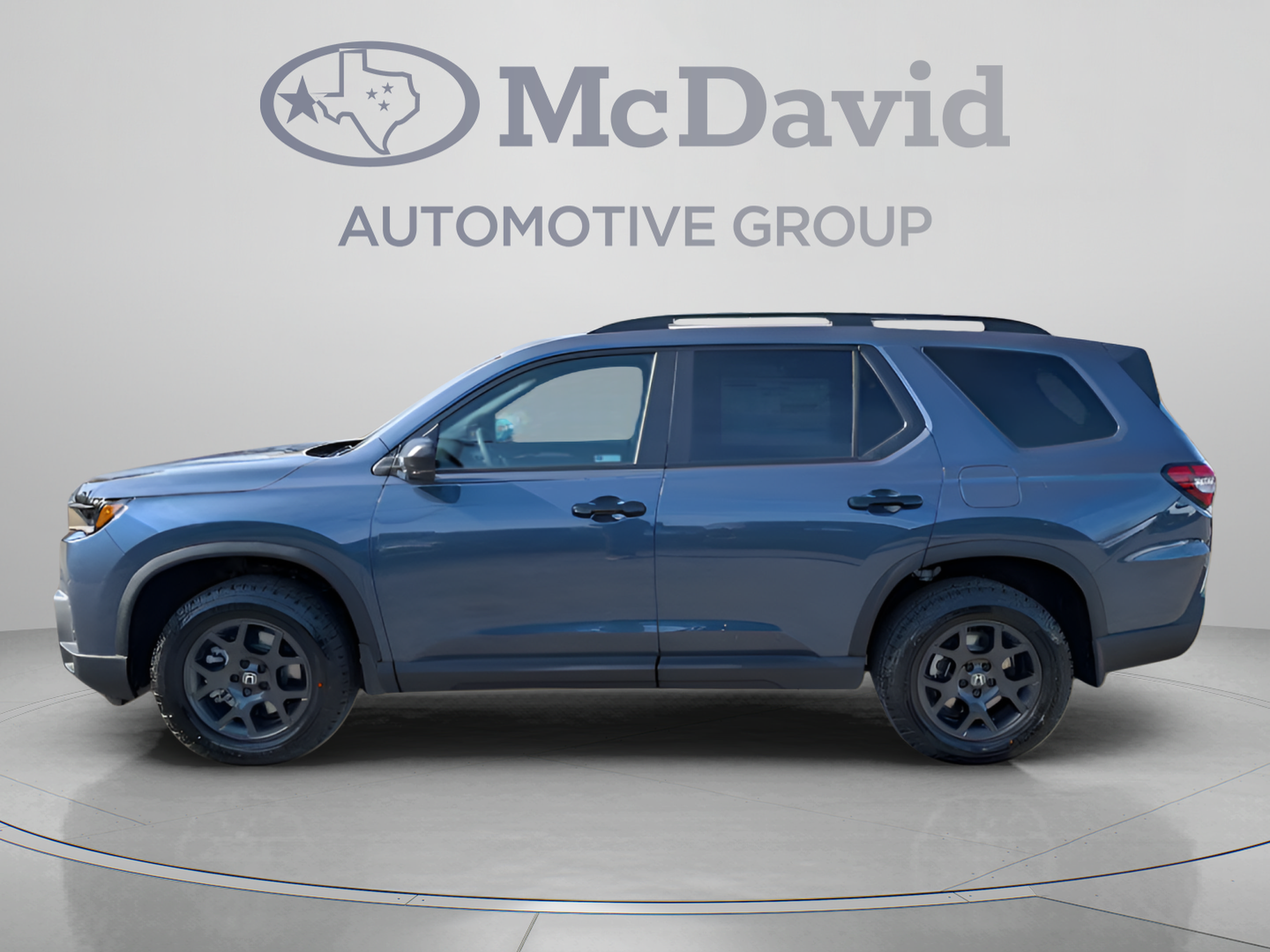 New 2026 Honda Pilot TrailSport image 2