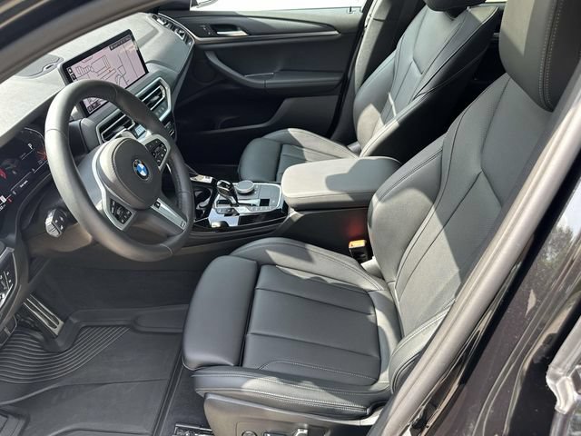 Certified 2025 BMW X4 xDrive30i w/ Premium Package AWD/4WD image 27