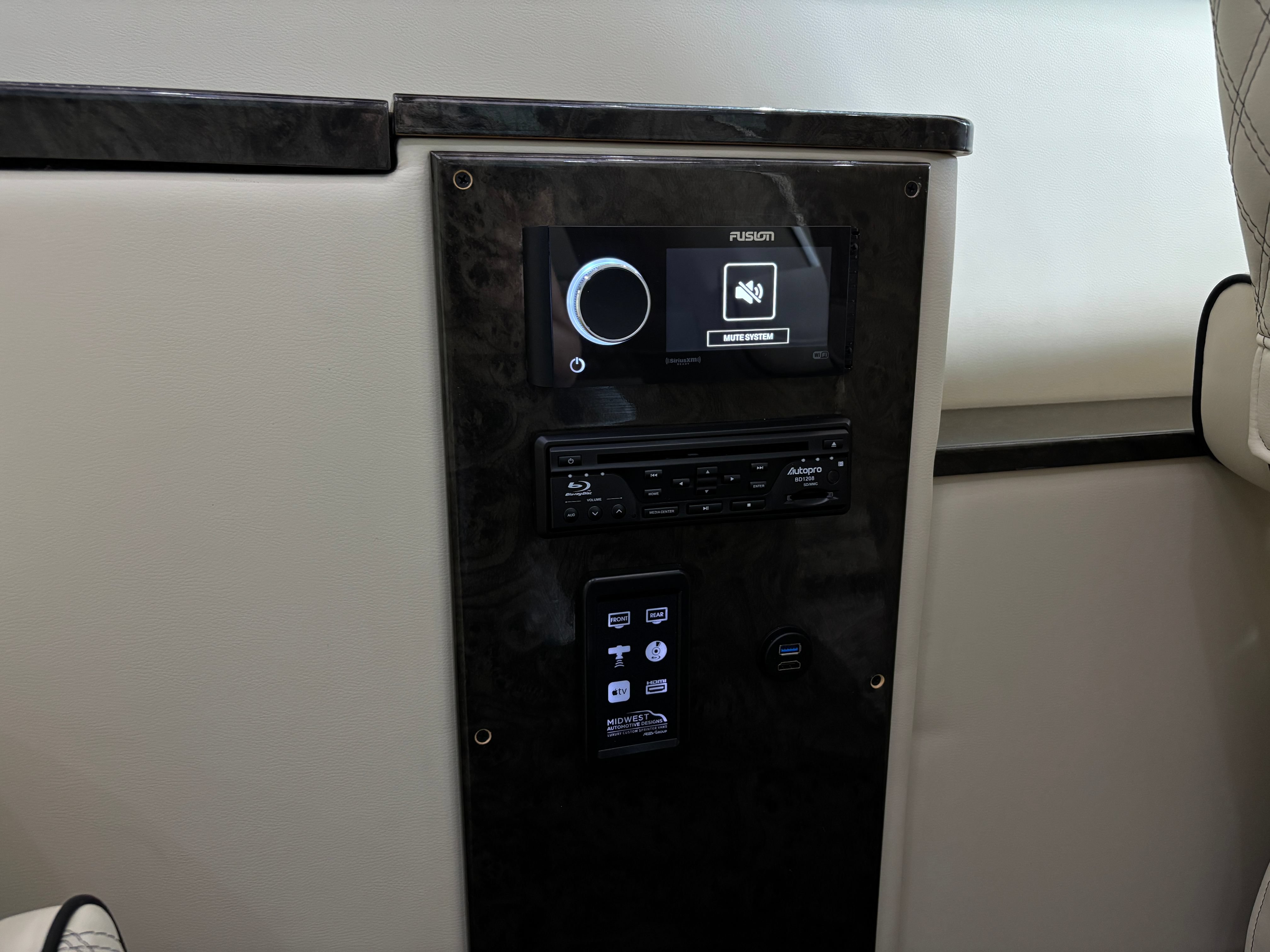 Used 2020 Mercedes-Benz Sprinter 3500 image 54