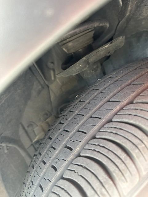 Used 2024 Nissan Rogue S FWD image 26