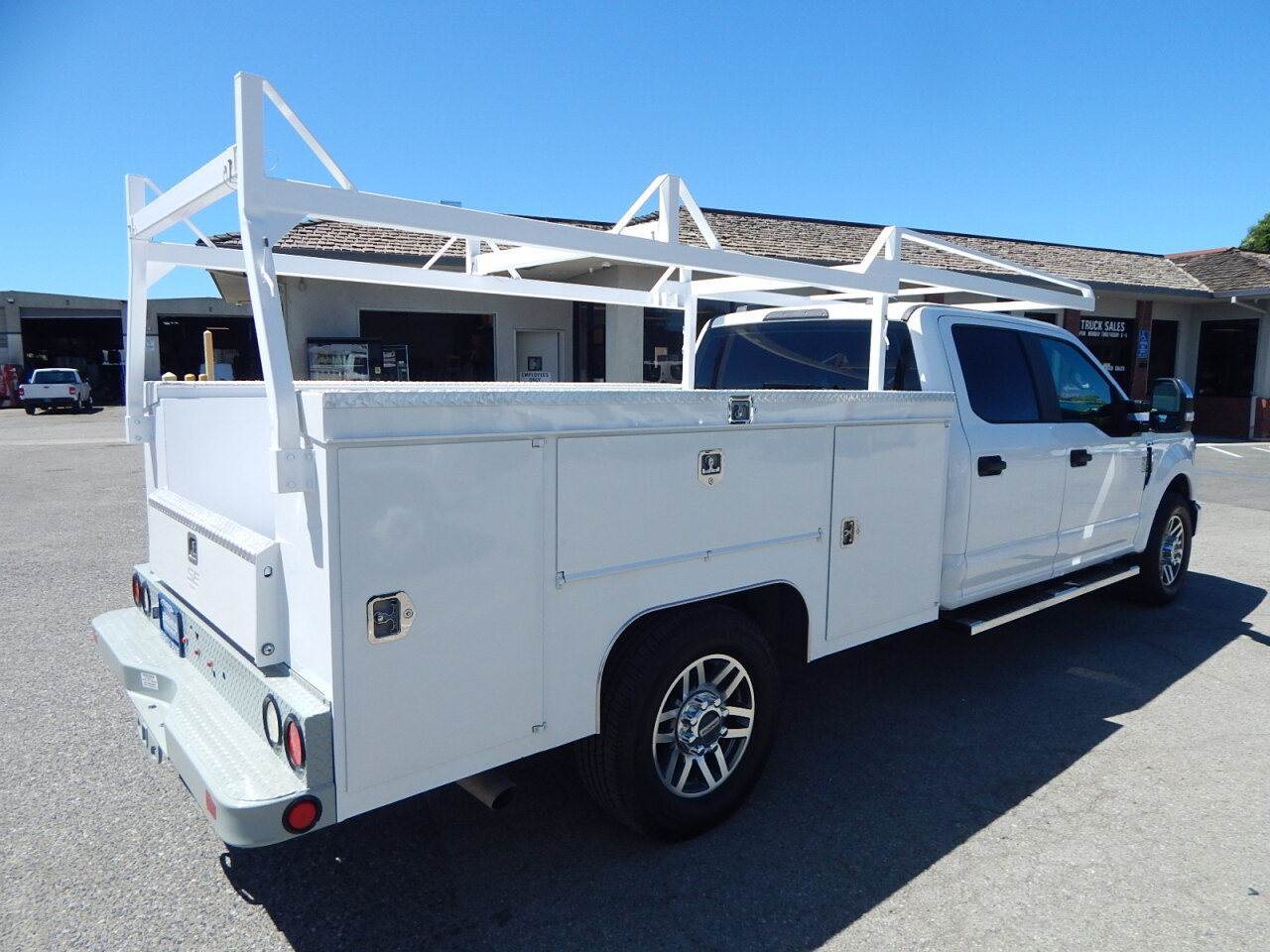 Used 2020 Ford F350 XL w/ Power Equipment Group RWD image 8