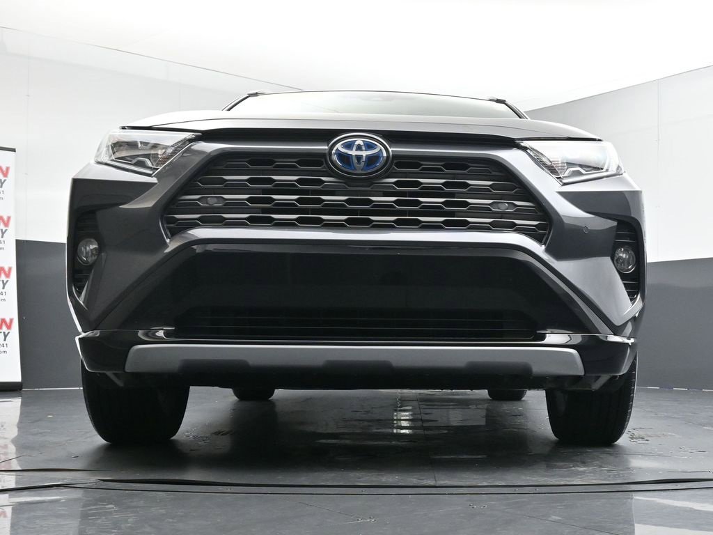 Used 2021 Toyota RAV4 XSE image 37