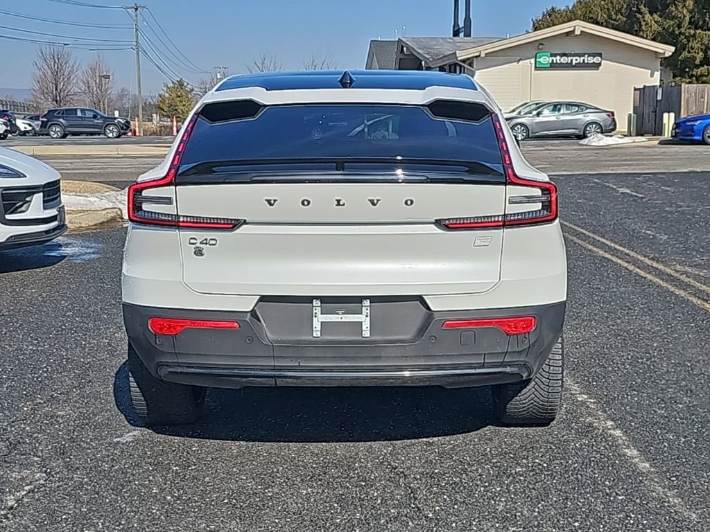 Used 2023 Volvo C40 P8 Recharge Ultimate w/ Protection Package Premier image 13