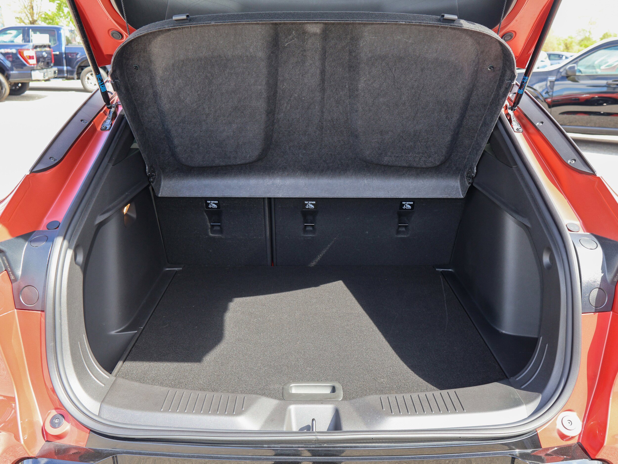 Used 2024 Buick Envista Sport Touring image 9