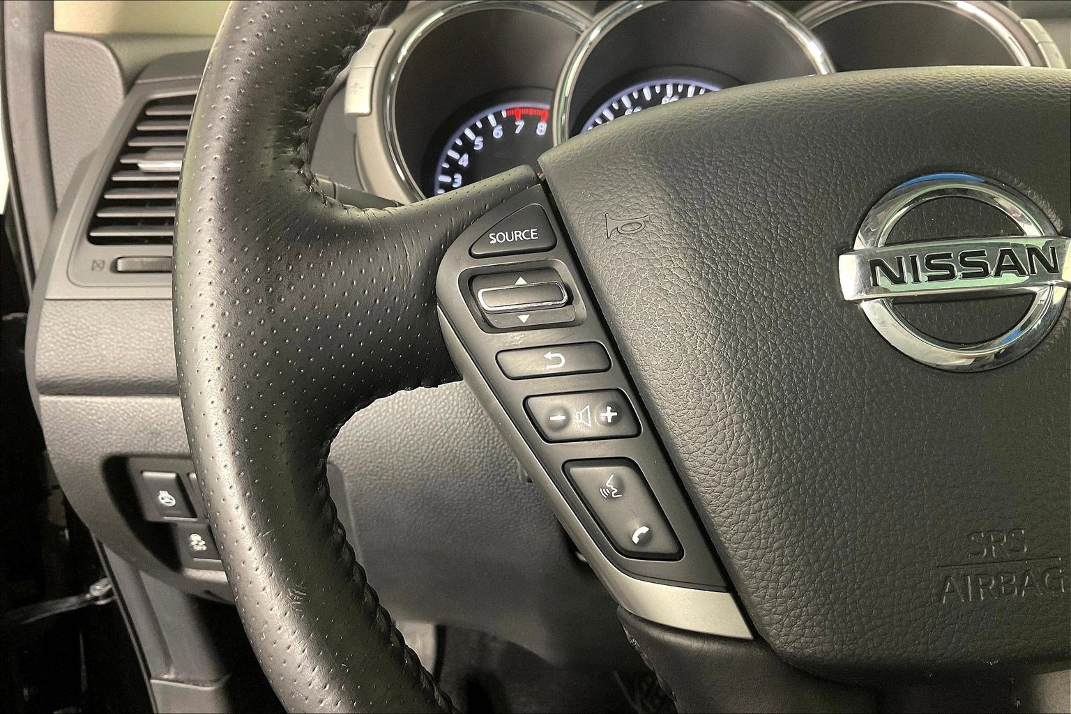 Used 2014 Nissan Murano LE w/ Platinum Edition Package image 12