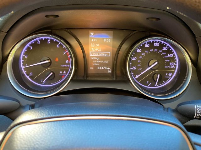 Used 2020 Toyota Camry LE FWD image 16