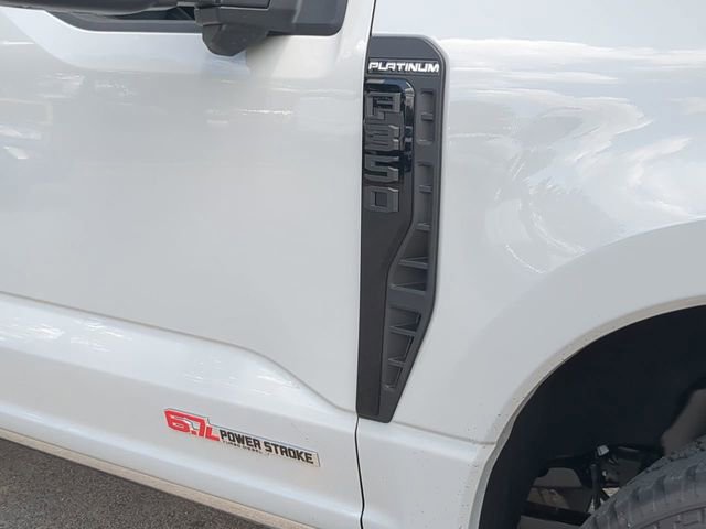 New 2025 Ford F350 Platinum w/ FX4 Off-Road Package image 12