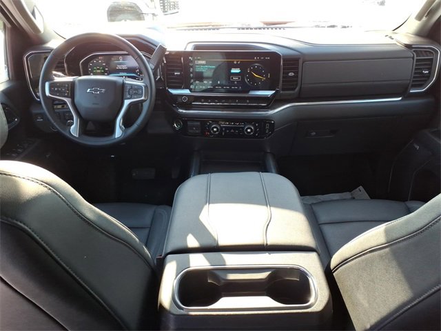 Used 2024 Chevrolet Silverado 3500 LTZ w/ LTZ Plus Package image 12