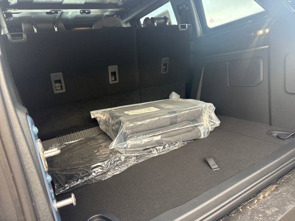 New 2025 Ford Bronco Badlands AWD/4WD image 13