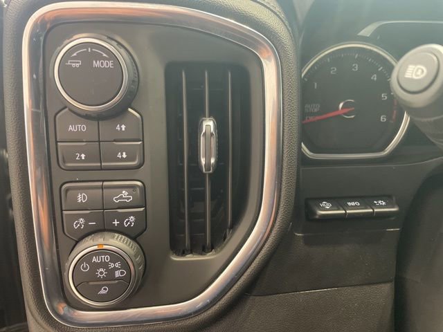 Certified 2021 Chevrolet Silverado 1500 High Country w/ Technology Package image 16