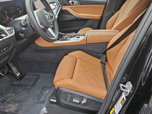 Certified 2025 BMW X5 xDrive50e w/ Executive Package image 9