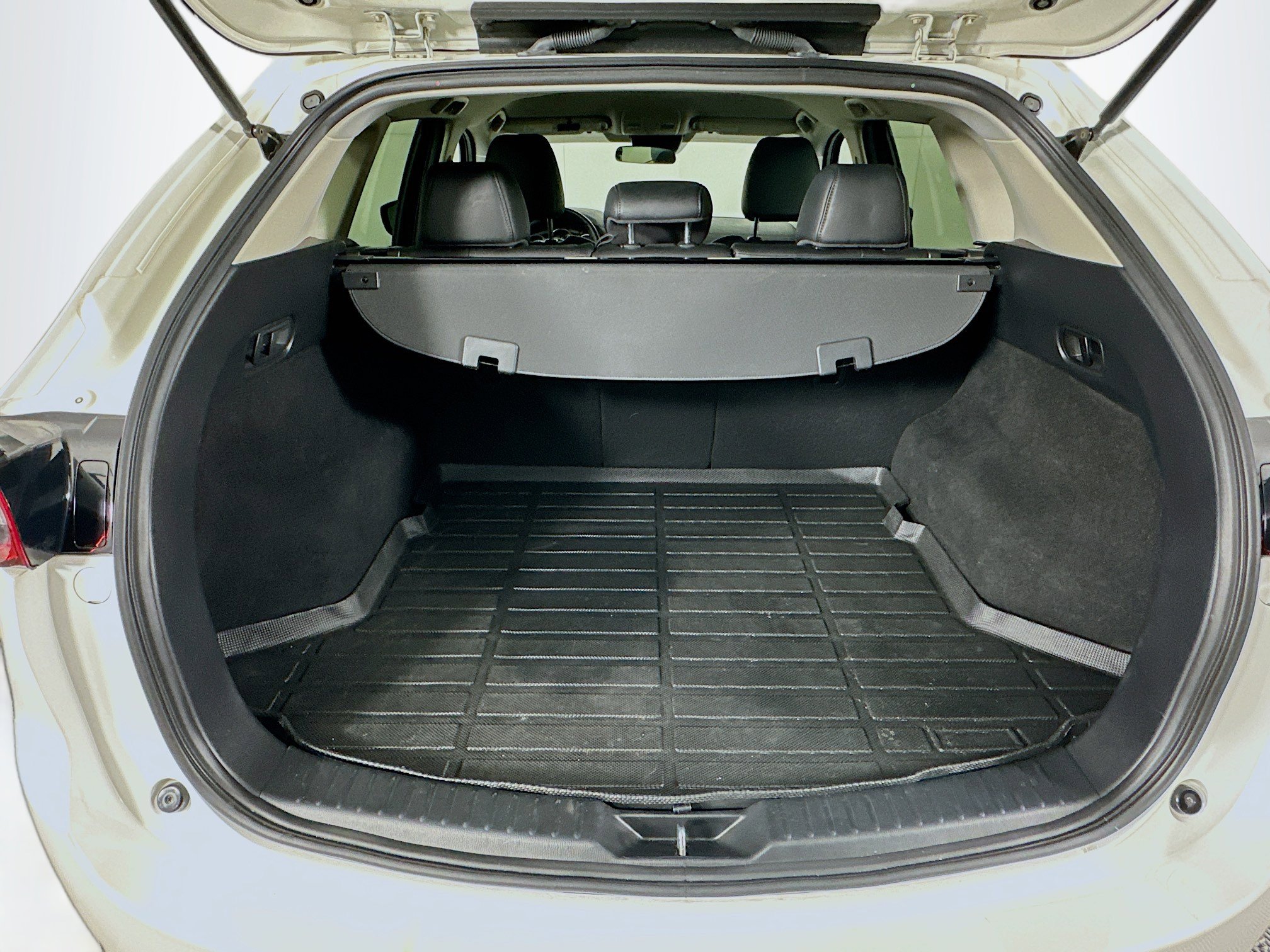 Used 2021 MAZDA CX-5 Touring image 27