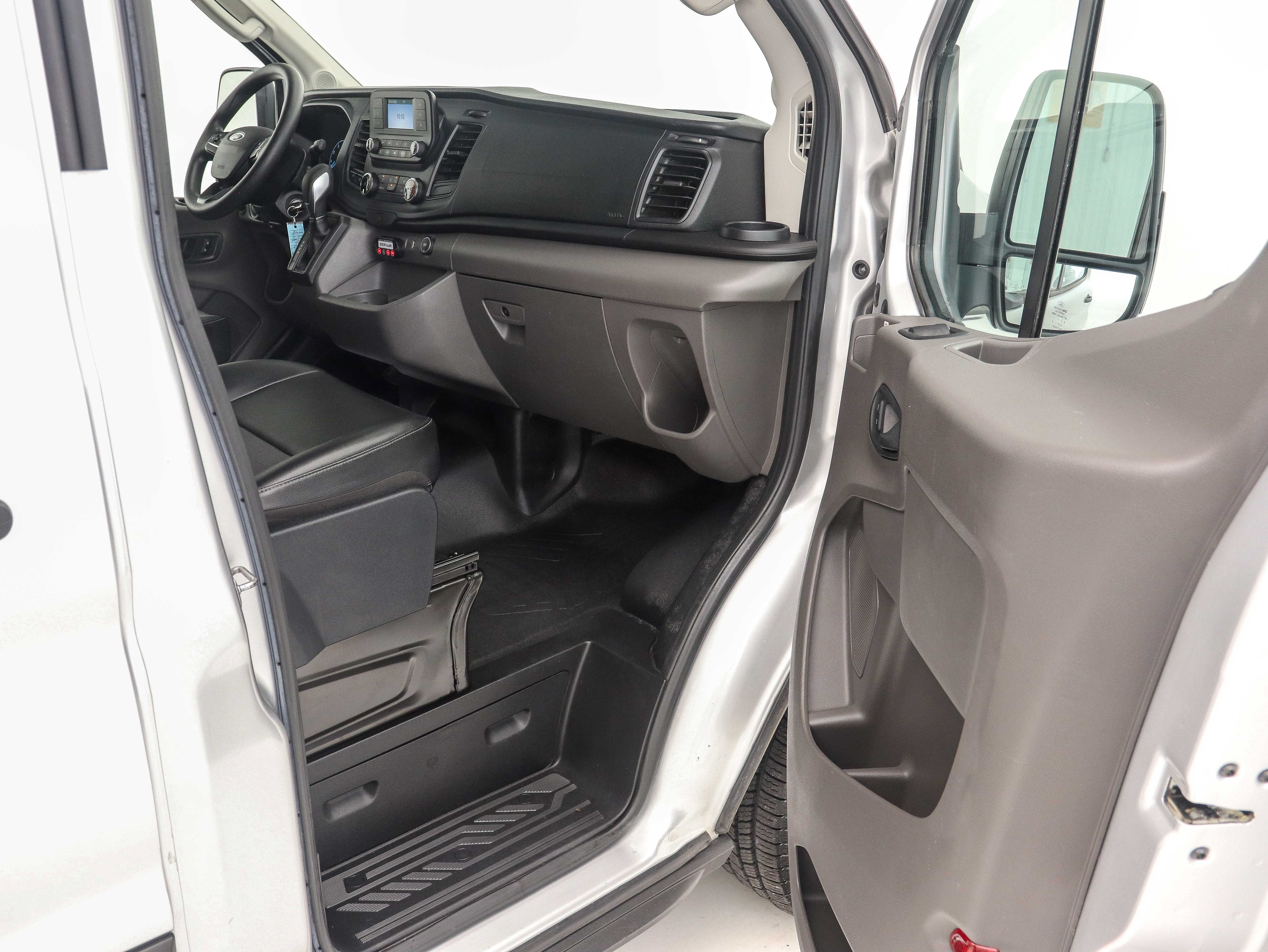 Used 2020 Ford Transit 350 XL RWD image 19