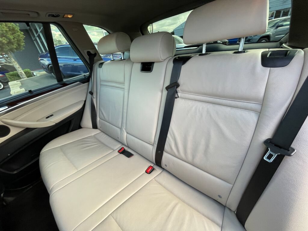 Used 2011 BMW X5 xDrive35i AWD/4WD image 14