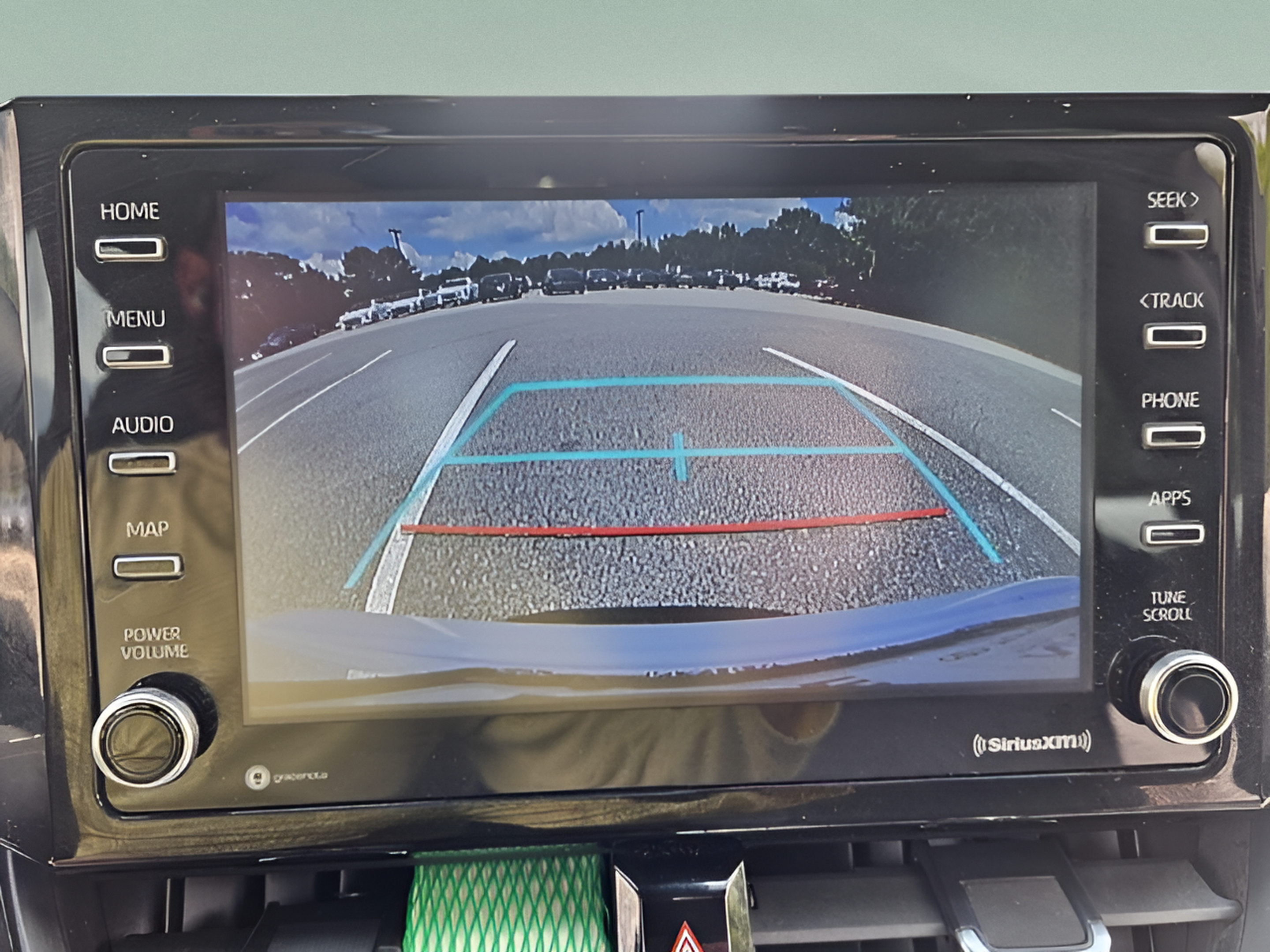 Used 2021 Toyota Corolla SE FWD image 17