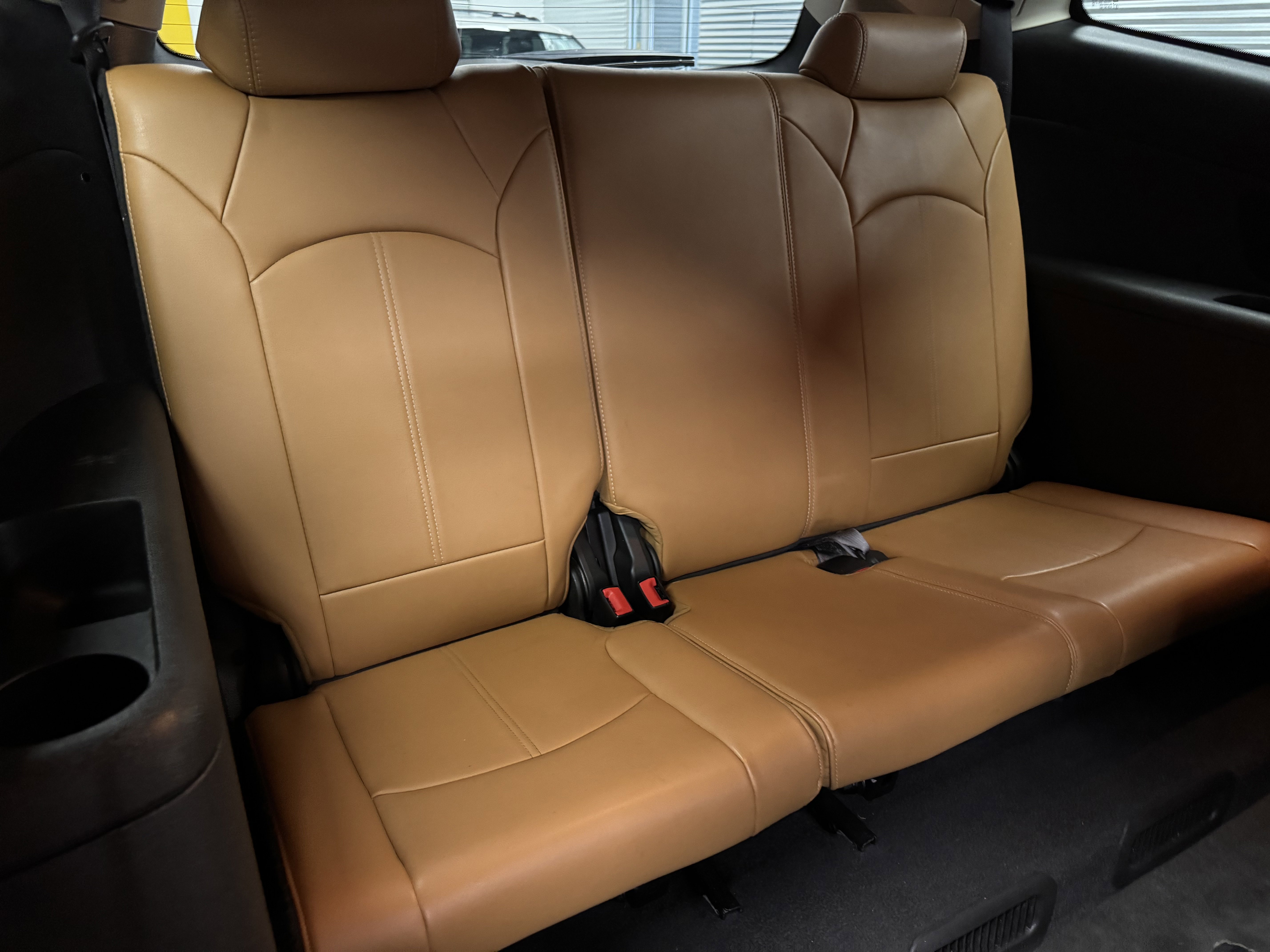 Used 2014 Chevrolet Traverse LT image 9