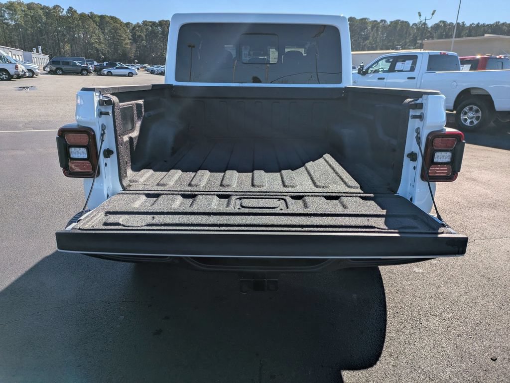 New 2026 Jeep Gladiator Rubicon AWD/4WD image 24